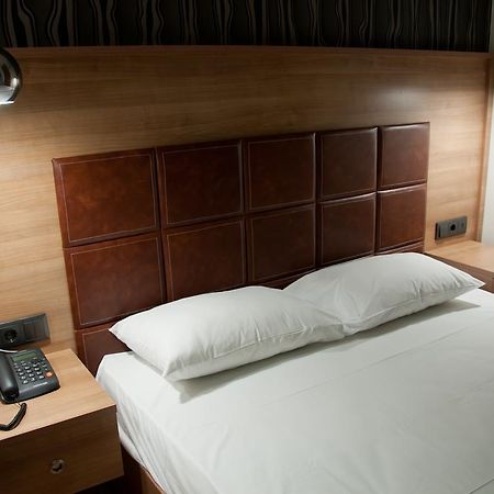 Metropolis Hotel Сере Экстерьер фото