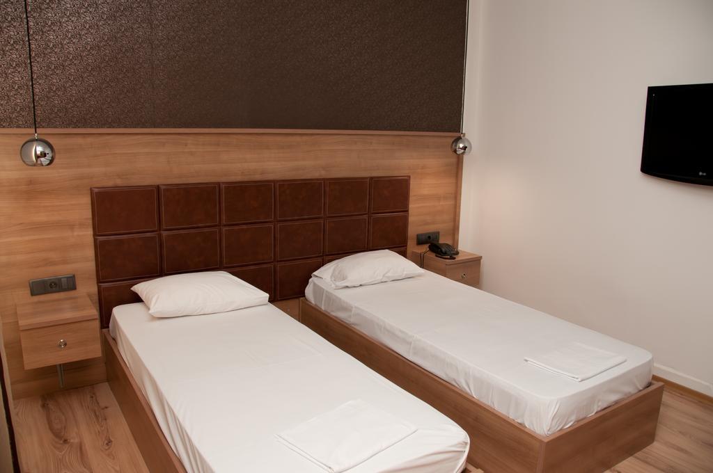 Metropolis Hotel Сере Экстерьер фото